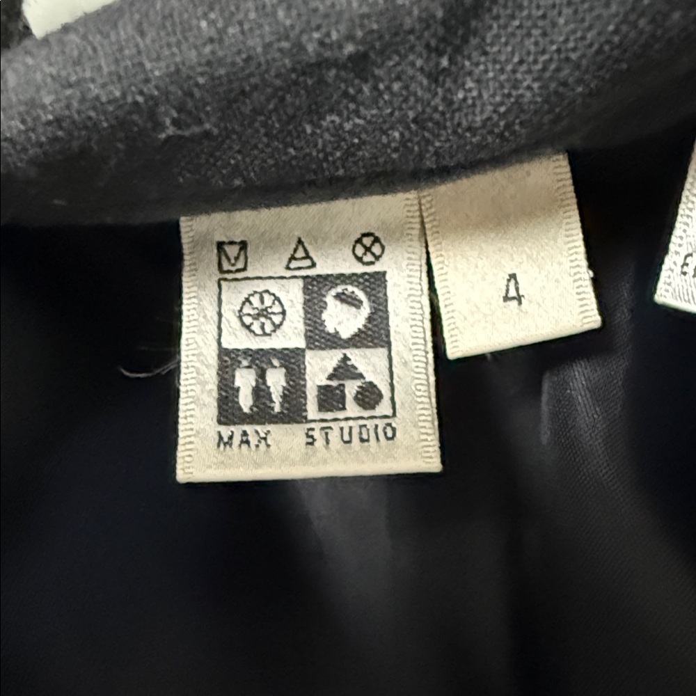 Max Studio Black Blazer - Picture 2 of 5